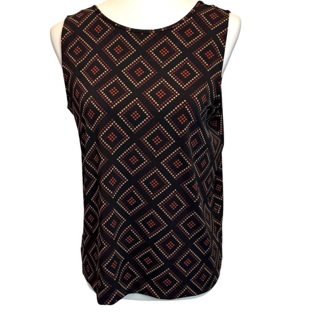 Geometric Pattern Sheath Tank Top